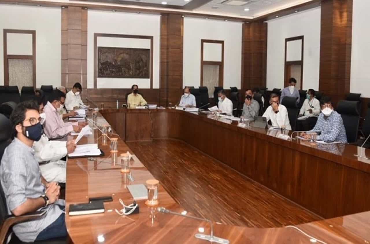 कोरोनाच्या पार्श्वभूमीवर मंत्रिमंडळाच्या बैठकीत चार महत्त्वाचे निर्णय