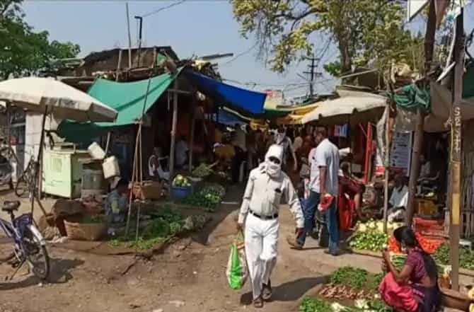 Corona : भाजी-फळांचा पुरेसा साठा, संपूर्ण वर्धा जिल्हा क्वारंटाईनच्या मार्गावर