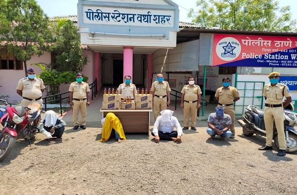 Lockdown : राज्य उत्पादन शुल्क विभागाने जप्त केलेली दारु चोरली, वर्ध्यात चारजण ताब्यात