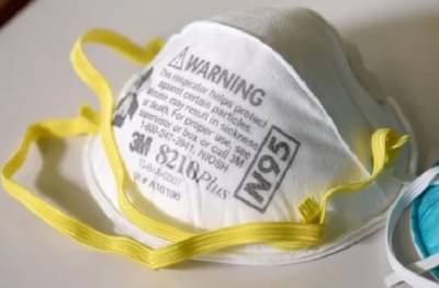 पोलिसांनी जप्त केलेले मास्क, पीपीई किट्स कोरोना योद्ध्यांपर्यंत पोहोचवा, मुंबई उच्च न्यायालयाचे आदेश