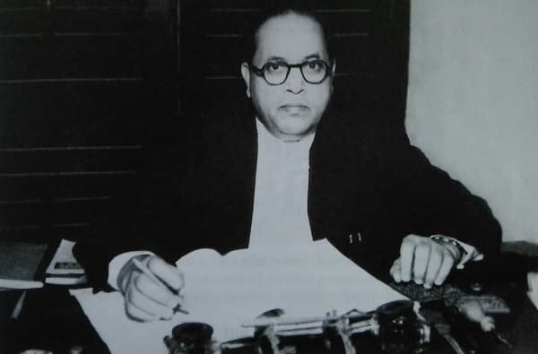 Dr. Babasaheb Ambedkar | डॉ. बाबासाहेब आंबेडकरांचा 64 वा महापरिनिर्वाण दिन, सर्वपक्षीय नेत्यांकडून अभिवादन