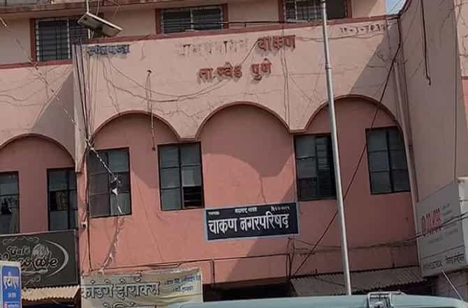 पिंपरीत कोरोनाबाधित अंडी विक्रेत्याचा 85 किरकोळ विक्रेत्यांशी संपर्क, 181 जण क्वारंटाईन