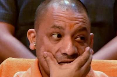 योगी आदित्यनाथ यांच्या वडिलांचे निधन, लॉकडाऊनमुळे अंत्यसंस्काराला न जाण्याचा निर्णय