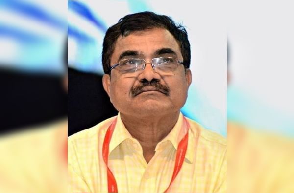 NIA कोठडीत आनंद तेलतुंबडेंचा कोरोनाबाधिताशी संपर्क, 14 दिवस क्वारंटाईन NIA कोठडीत आनंद तेलतुंबडेंचा कोरोनाबाधिताशी संपर्क, 14 दिवस क्वारंटाईन