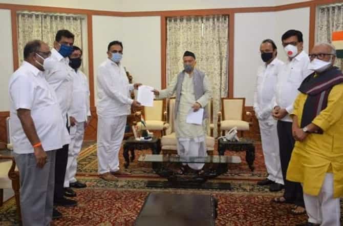 काहींचं लक्ष उद्धव ठाकरेंच्या खुर्चीकडे होतं, आता झालं गेलं विसरुन बिनविरोध निवडीसाठी प्रयत्न : जयंत पाटील