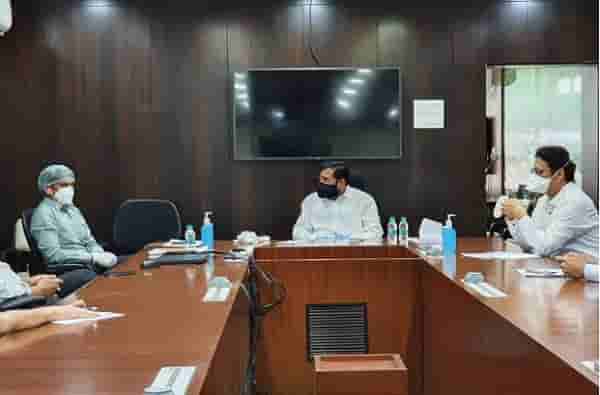 ठाण्यात तीन आठवड्यांत एक हजार खाटांचे तात्पुरते कोरोना रुग्णालय उभारणार, एकनाथ शिंदे यांचा निर्णय