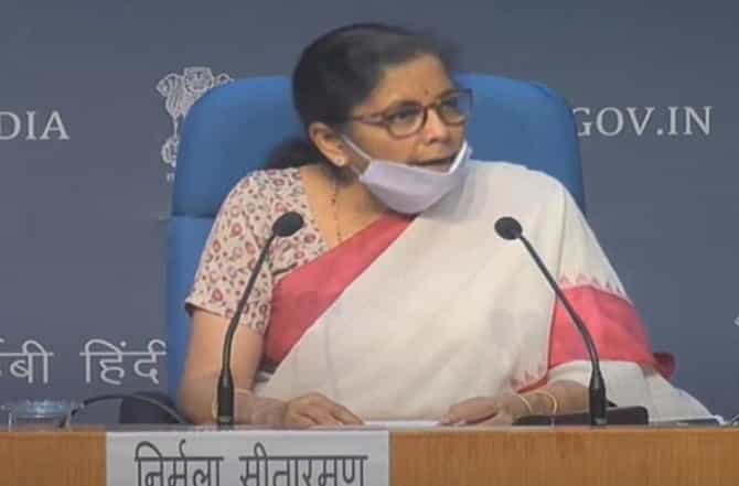 Aatma Nirbhar Bharat Package : शेती, दुग्धव्यवसाय, फळ उद्योगांसह कृषी क्षेत्रासाठी अर्थमंत्र्यांच्या मोठ्या घोषणा
