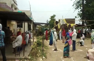 शेतकऱ्यांसाठी वर्धा जिल्हा प्रशासनाचा अभिनव उपक्रम, कृषी कर्जाच्या कागदपत्रांची फरफट थांबणार