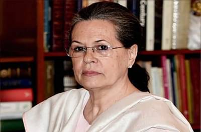 काँग्रेसची न्याय योजना, राज्यातील 29 हजार कुटुंबांना प्रत्येकी 200 रुपयांचं वाटप