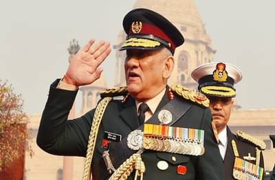 CDS बिपिन रावत दर महिन्याला पगारातून 50 हजार रुपये पीएम केअर फंडला देणार