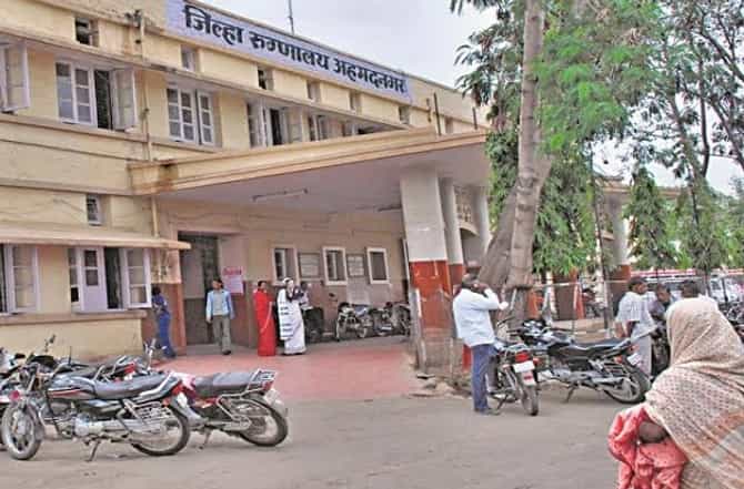 नगरमध्ये कोरोनाबाधित गर्भवती महिलेचं सिझेरियन, डॉक्टरांच्या प्रयत्नांमुळे जुळ्यांना जीवनदान