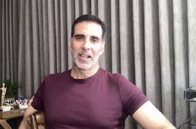 2020 वर्ष निराशाजनक; घाबरु नका, संकटाचा सामना करा, अक्षय कुमारचे आवाहन