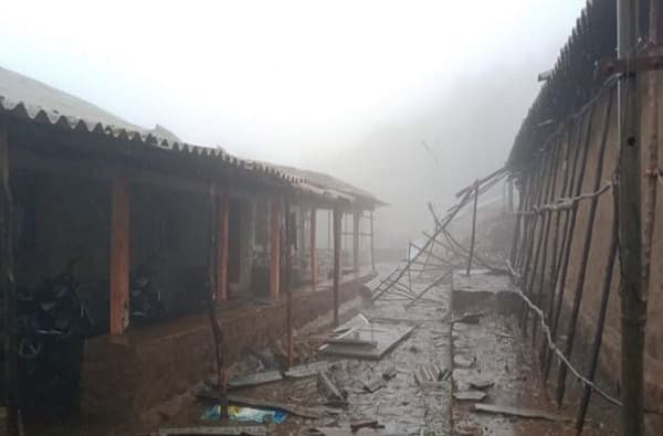 राजमाचीला ट्रेकर्सच्या मदतीची प्रतीक्षा, संपूर्ण गाव उद्ध्वस्त, एकाही घरात चूल पेटली नाही!