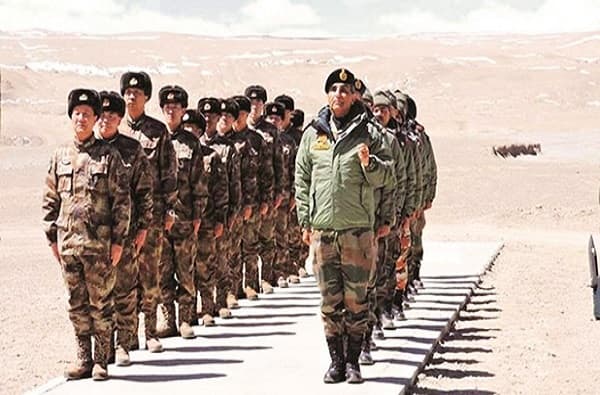 भारत-चीनदरम्यान झडप, भारताचे तीन जवान शहीद, 1975 नंतर पहिल्यांदाच भारत-चीन सीमेवर गोळीबार