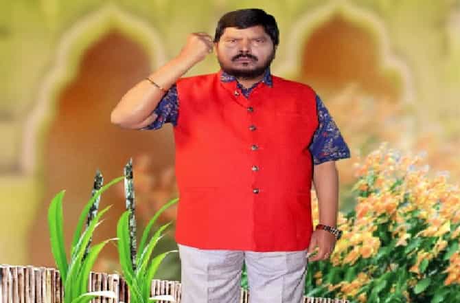 चीनला युद्ध हवे असल्यास भारत तयार, आठवले आक्रमक, चायनीज फूडवर बहिष्काराचे आवाहन