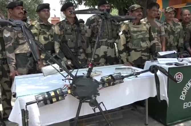 Pakistan spy drone | पाकिस्तानचा स्पाय ड्रोन पाडला, मोठा शस्त्रसाठा जप्त