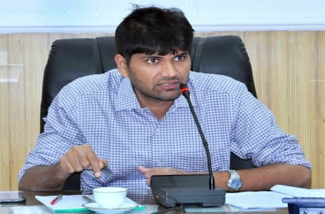 IAS Transfer | राज्यात तीन आयएएस अधिकाऱ्यांची बदली, तीन महापालिकांचे आयुक्त बदलले