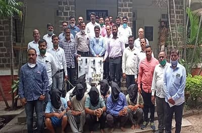पुण्यात महामार्गावर दरोडा टाकणाऱ्या टोळीचा पर्दाफाश, जवळपास 5 कोटी मुद्देमालासह 7 आरोपींना बेड्या