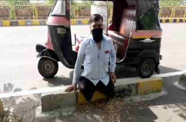 रेल्वे दुर्घटनेत दोन्ही पाय गमावले, रिक्षा चालवत कुटुंबाचा उदरनिर्वाह, पिंपरीतील तरुणाचा प्रेरणादायी प्रवास