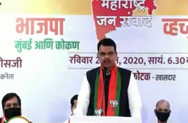 Devendra Fadnavis | कोरोनाच्या लढाईसह सर्वात भ्रष्टाचार, सरकारची रणनीती चुकीची : देवेंद्र फडणवीस