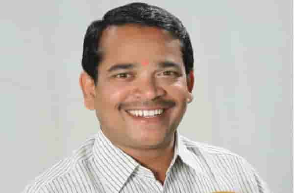 BJP MLA Abhimanyu Pawar Corona | भाजप आमदार अभिमन्यू पवार यांना कोरोनाची लागण, मुलालाही संसर्ग