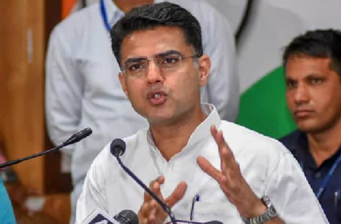 सचिन पायलट यांचे समर्थन भोवले, महाराष्ट्रातील काँग्रेस नेत्याचे पक्षातून निलंबन