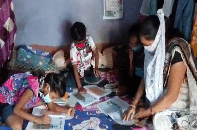 चंद्रपुरात मनपाची आयडिया, शिक्षकच विद्यार्थ्यांच्या घरी, आपआपल्या भागातील विद्यार्थ्यांना धडे