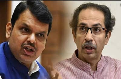 ठाकरे सरकारने चुल्लू भर पानी में डूब मरना चाहिए, देवेंद्र फडणवीसांची टोकाची टीका