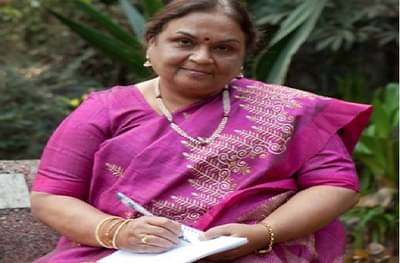 घरात मतिमंद मुलगा सैरभैर, फार हताश वाटतं निधनापूर्वीची नीला सत्यनारायण यांची घुसमट