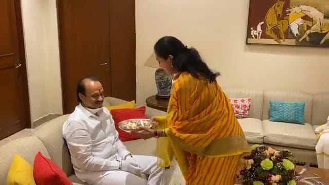 सुप्रिया सुळे यांचे लाडक्या दादावरील प्रेम सर्वश्रुत आहे. 