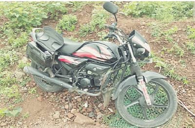 भाडेकरु आणि घरमालकाच्या पत्नीचा मृतदेह सापडला, अहमदनगरमध्ये खळबळ