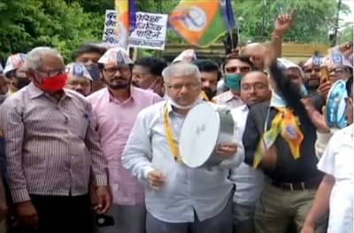 एसटी सेवा, सार्वजनिक बससेवा सुरु करा, वंचितचं राज्यभर डफली बजाव आंदोलन