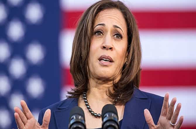 US Election : अमेरिकेच्या निवडणुकीत इतिहास, पहिल्यांदाच भारतीय वंशाच्या महिलेला उपराष्ट्रपती पदाची उमेदवारी