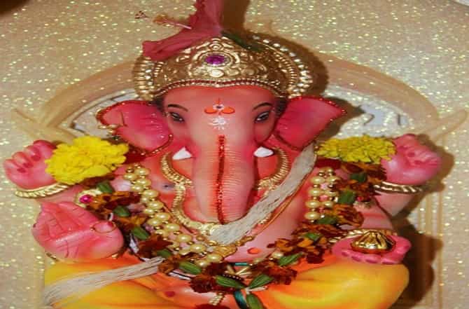 Ganeshotsav 2020 | नवी मुंबईत गणेश मूर्तींची होम डिलीव्हरी, गर्दी टाळण्यासाठी मूर्तीकारांची शक्कल