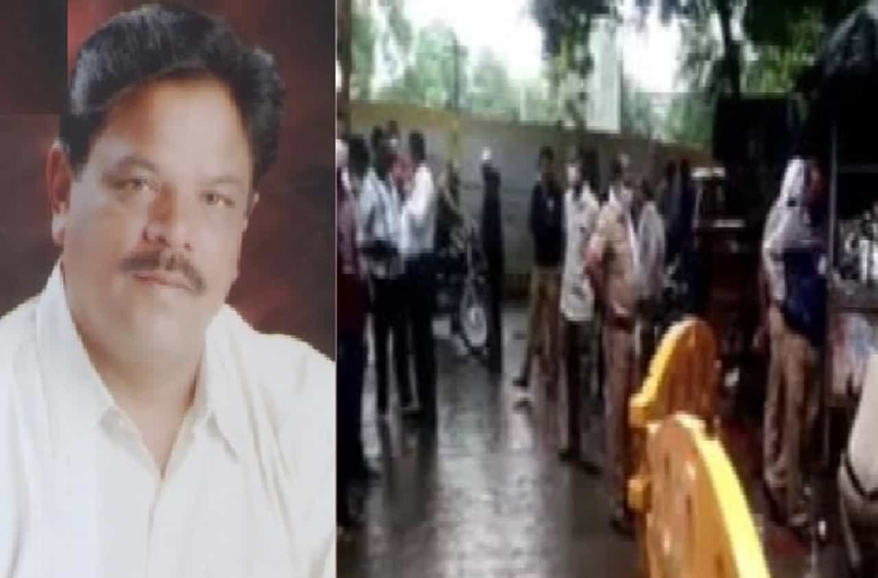 भररस्त्यात कुऱ्हाडीने वार, नागपुरात काँग्रेसच्या माजी नगरसेवकाची निर्घृण हत्या