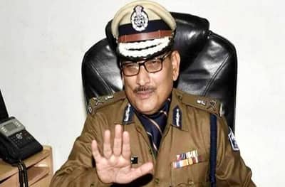 नितीशकुमारांवर बोलण्याची रिया चक्रवर्तीची लायकी नाही, बिहार पोलीस महासंचालकांची आगपाखड