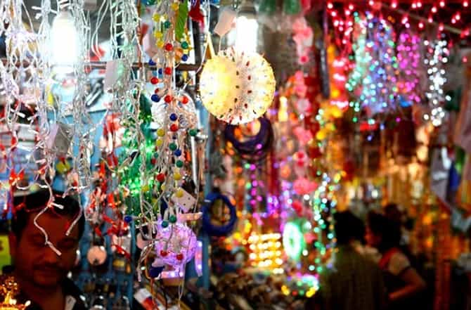 Ganesh Chaturthi | नाशिकमध्ये चिनी वस्तूंवर व्यापाऱ्यांसह ग्राहकांचा बहिष्कार, चिनी वस्तू घेण्यास थेट नकार