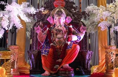 ऑस्ट्रेलियाच्या राजाचं थाटामाटात आगमन, देशाबाहेरील सर्वात मोठा उत्सव