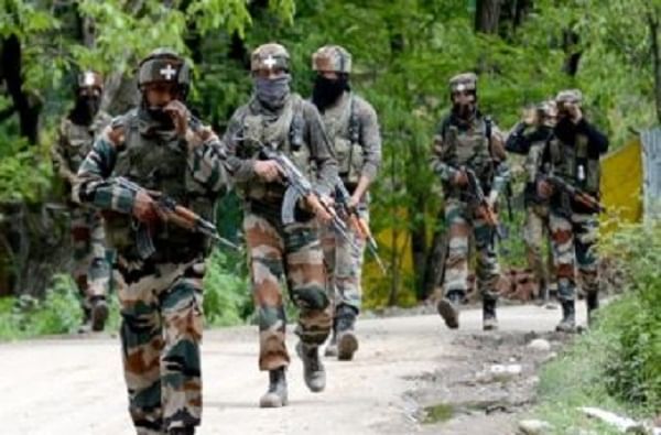 Jammu and Kashmir : कुलगाम भागात भारतीय जवानांकडून दोन दहशतवाद्यांचा खात्मा