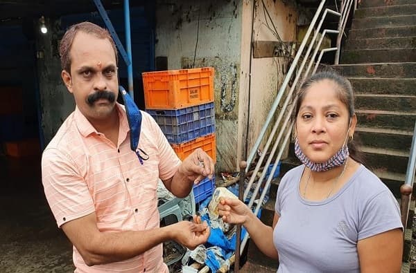 रेल्वेत चोरीला गेलेली सोनसाखळी 26 वर्षांनी मिळाली, मुंबई सेंट्रल पोलिसांची कौतुकास्पद कामगिरी