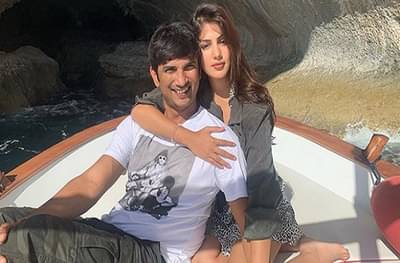 Sushant Singh Death Case | आधी ड्रग्ज अँगल, आता बक्कळ पुरावे, सुशांत प्रकरणी सीबीआय रियाला अटक करण्याची शक्यता