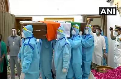 Pranab Mukherjee | माजी राष्ट्रपती प्रणव मुखर्जी अनंतात विलीन, शासकीय इतमामात अंत्यसंस्कार