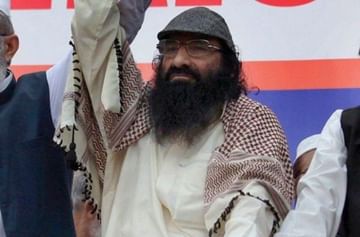 पाकिस्तानचा पर्दाफाश, आयएसआयचा अधिकारीच हिजबुल दहशतवादी संघटनेचा प्रमुख