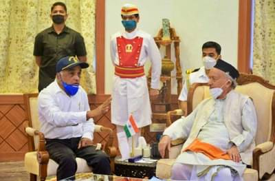 आत्तापासून मी भाजप-आरएसएससोबत, राज्यपालांच्या भेटीनंतर माजी नौदल अधिकाऱ्याची घोषणा