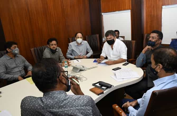 जितेंद्र आव्हाडांकडून ठाण्यातील पोलीस वसाहतींचा प्रश्न निकाली, पोलिसांना 567 घरं मिळणार