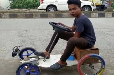 सौर ऊर्जेवर चालणारी लिटिल कार, नववीतील विद्यार्थ्याचा लॉकडाऊनमधील भन्नाट प्रयोग