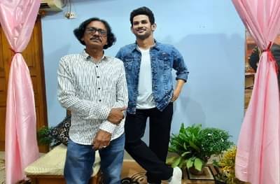 Sushant Singh Rajput | चाहत्यांना सुखद धक्का, सुशांतचा पहिला मेणाचा पुतळा तयार