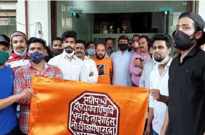 कल्याण-डोंबिवलीत शिवसेना-भाजप कार्यकर्त्यांच्या हाती मनसेचा झेंडा