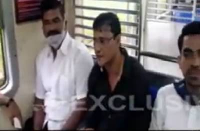 MNS protest | मनसेचा सविनय कायदेभंग, संदीप देशपांडेंचा लोकल प्रवास