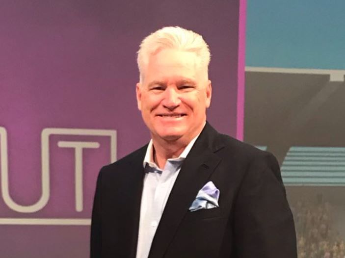 Dean Jones | IPL कॉमेंट्रीसाठी मुंबईत, ऑस्ट्रेलियाचे माजी क्रिकेटपटू डीन जोन्स यांचा मृत्यू Dean Jones | IPL कॉमेंट्रीसाठी मुंबईत, ऑस्ट्रेलियाचे माजी क्रिकेटपटू डीन जोन्स यांचा मृत्यू